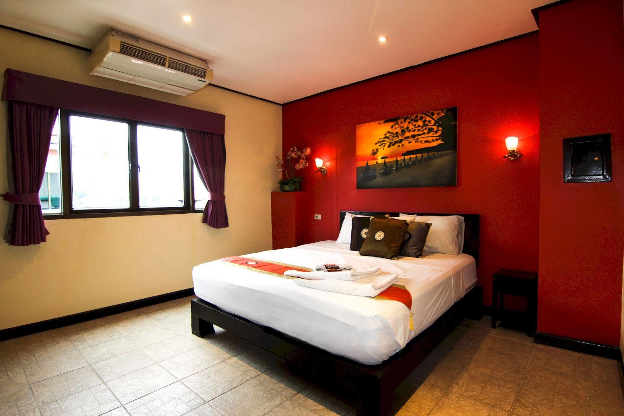 Angus O'Tool'S Guesthouse Karon Zewnętrze zdjęcie